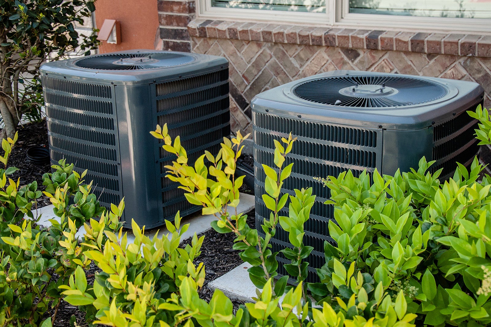 What to Do When Your Ac Unit Starts Blowing Warm Air 