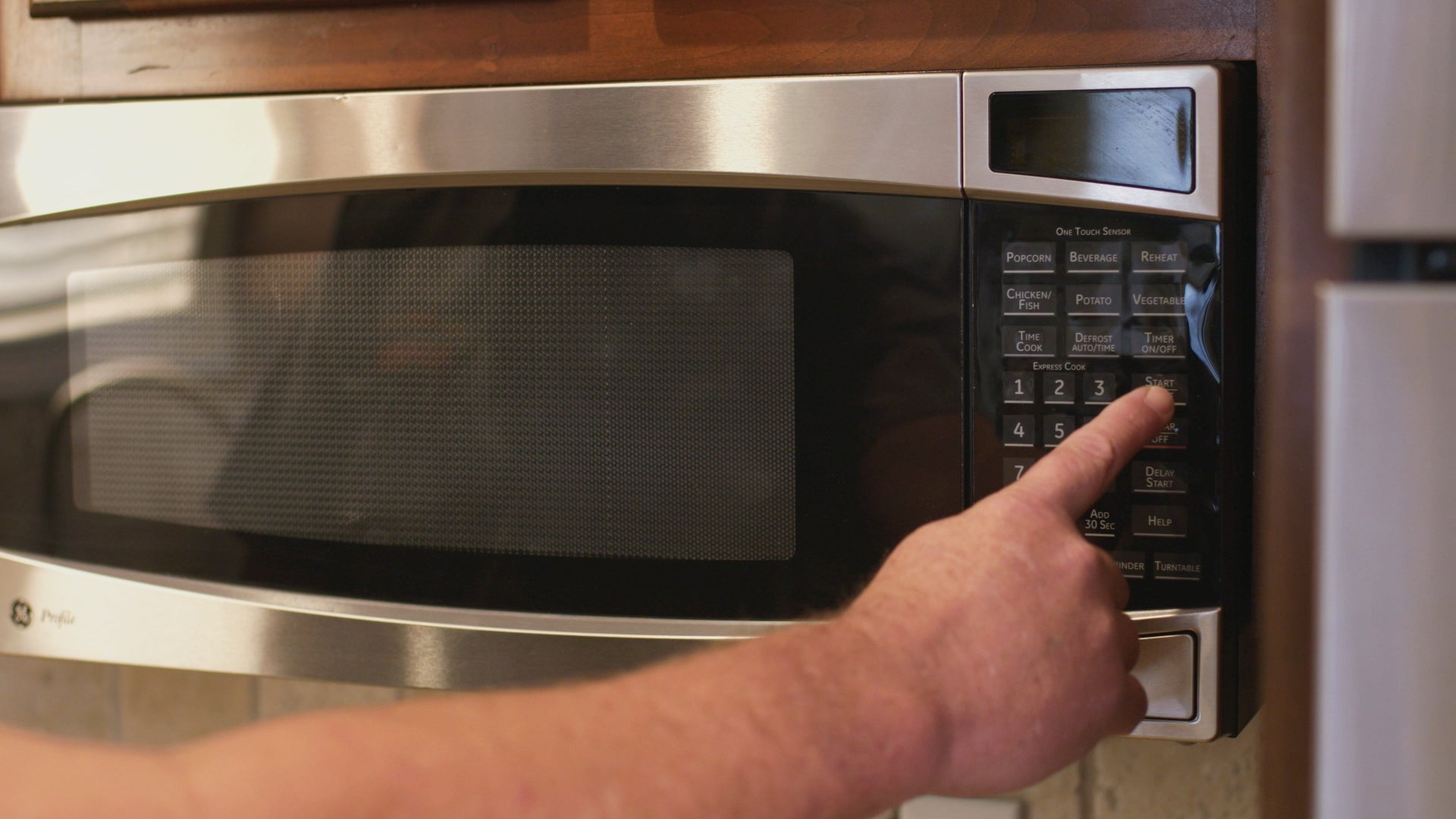 Is Your Microwave Not Turning On? Home Matters AHS