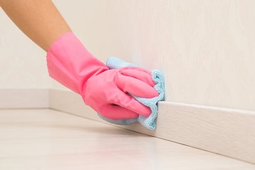 How To Clean Baseboards (Without Hurting Your Back!) - Blog